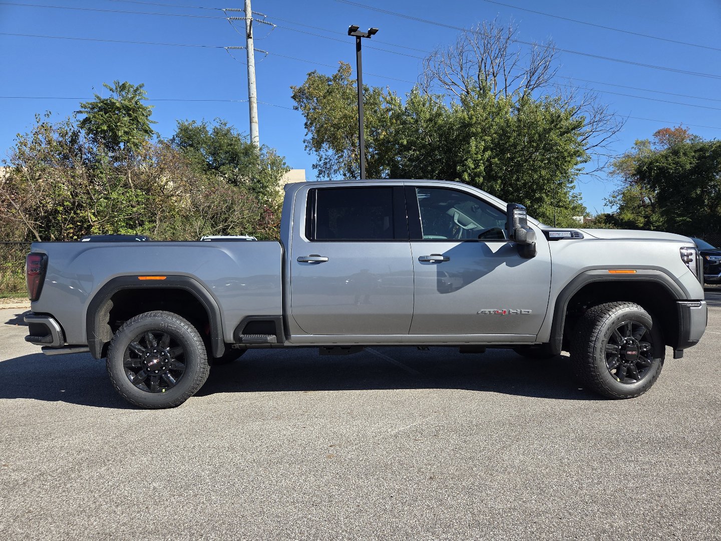 New 2026 GMC Sierra 2500 AT4 w/ AT4 Premium Plus Package AWD/4WD image 19