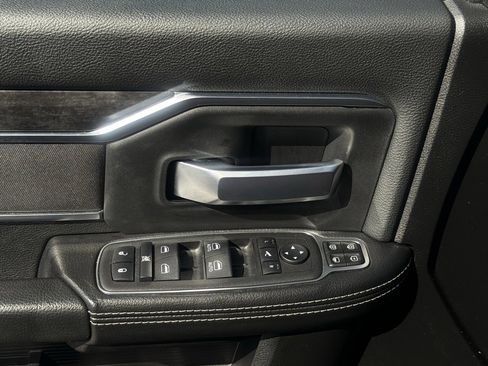 Used 2024 RAM 2500 Big Horn w/ Bed Utility Group image 27