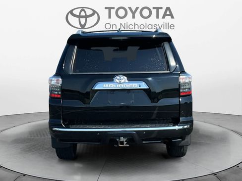 Used 2020 Toyota 4Runner Limited AWD/4WD image 4