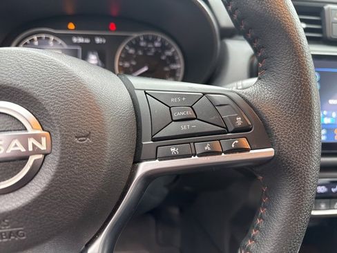 Used 2024 Nissan Versa SR image 23