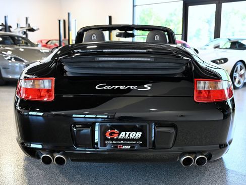 Used 2007 Porsche 911 Carrera S RWD image 6