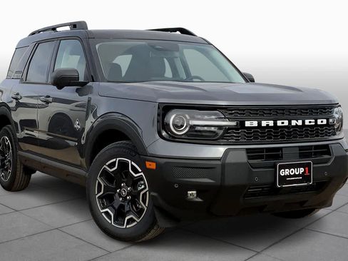 New 2025 Ford Bronco Sport Outer Banks w/ Outer Banks Tech Package+ image 2