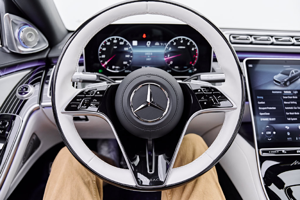 Used 2026 Mercedes-Benz Maybach S 580 4MATIC image 52