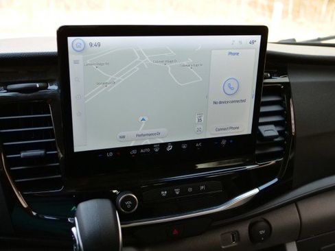 Used 2025 Ford Transit 350 XLT image 13