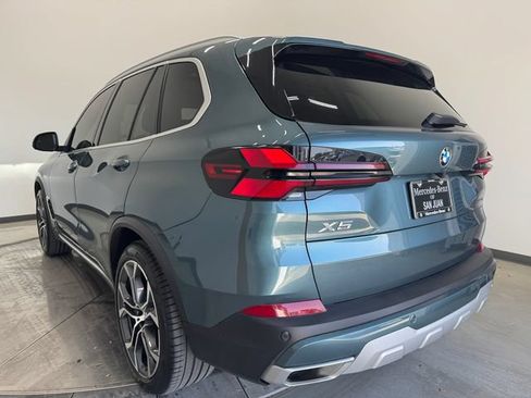 Used 2025 BMW X5 xDrive40i w/ Parking Assistance Package AWD/4WD image 9