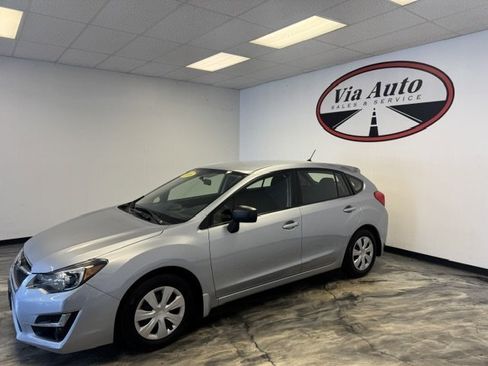 Used 2016 Subaru Impreza 2.0i image 4