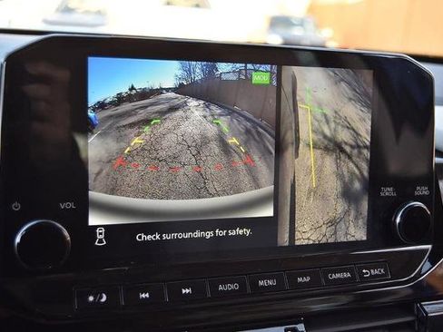 Certified 2023 Nissan Pathfinder SL w/ SL Premium Package image 14