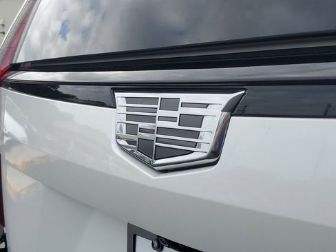 Certified 2024 Cadillac Escalade V w/ LPO, ONYX Package image 27