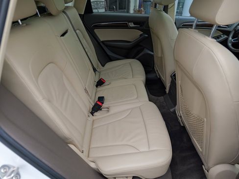 Used 2016 Audi Q5 2.0T Premium image 28