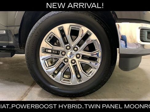 Used 2025 Ford F150 Lariat w/ Equipment Group 502A High AWD/4WD image 9