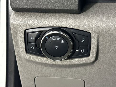 Used 2020 Ford F250 XL image 26