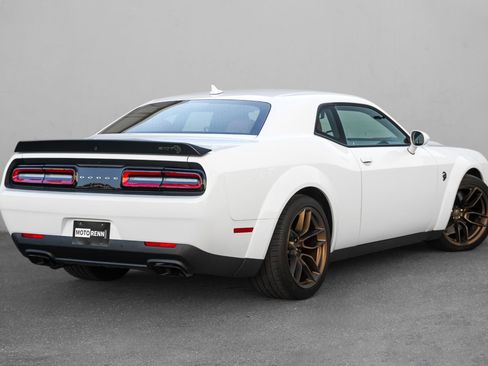 Used 2023 Dodge Challenger SRT Hellcat w/ Plus Package image 4