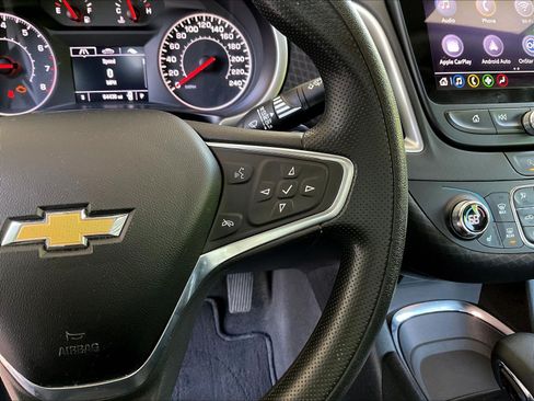 Used 2023 Chevrolet Malibu LT FWD image 12