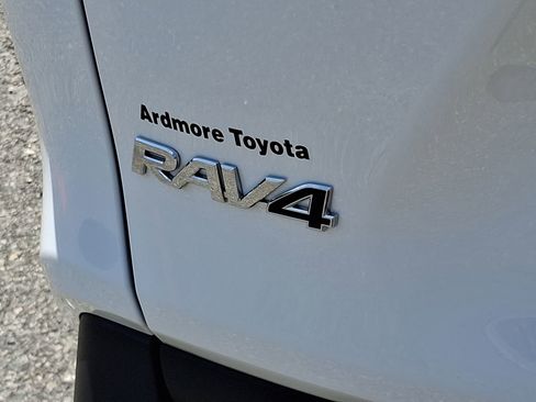 Certified 2023 Toyota RAV4 XLE w/ Convenience Package AWD/4WD image 23
