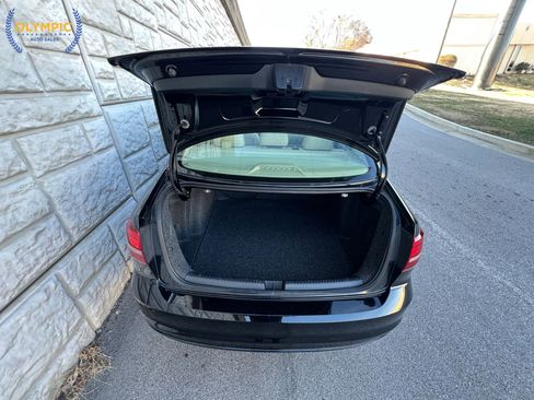 Used 2018 Volkswagen Jetta Wolfsburg Edition image 46