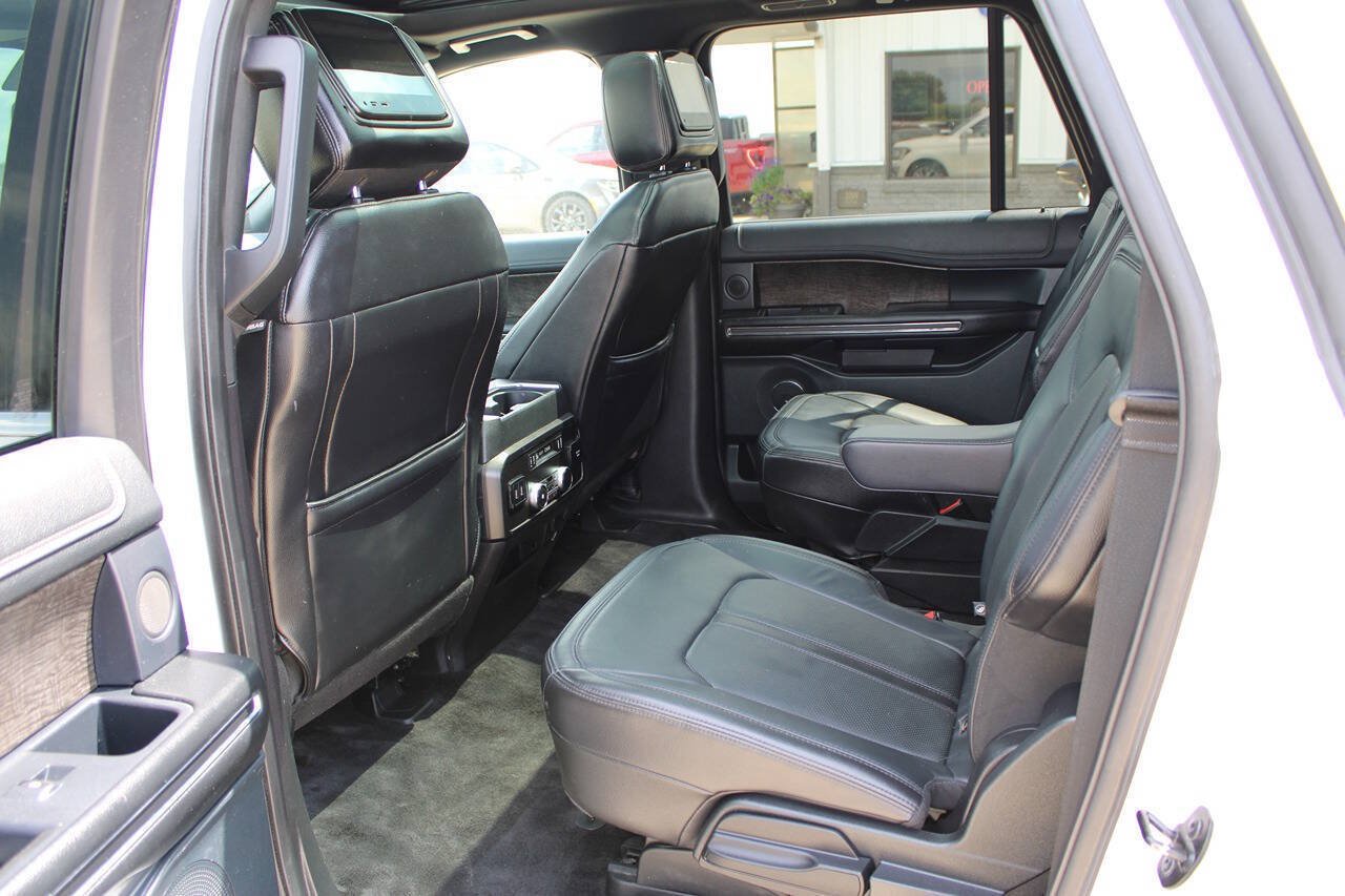 Used 2018 Ford Expedition Max Limited w/ Equipment Group 302A AWD/4WD image 10