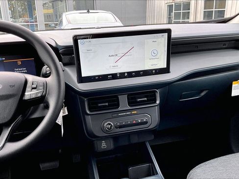 New 2025 Ford Maverick XL w/ Equipment Group 101A image 7