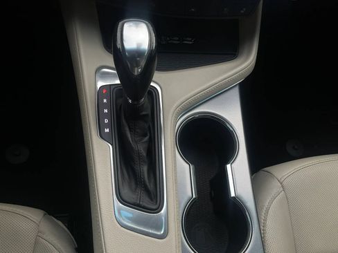 Used 2021 Cadillac CT4 Premium Luxury RWD image 34