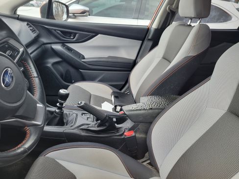 Used 2019 Subaru Crosstrek 2.0i Premium image 7