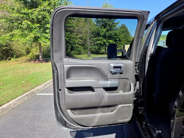 Used 2015 Chevrolet Silverado 2500 LT AWD/4WD image 20