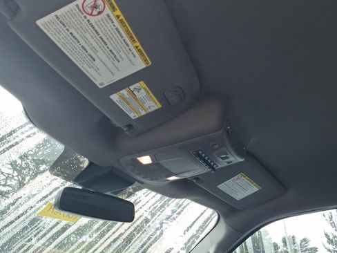 Used 2021 Ford F250 Lariat w/ Lariat Value Package image 13