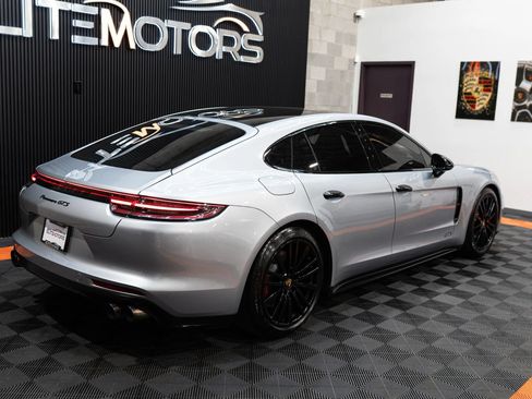 Used 2019 Porsche Panamera GTS w/ Premium Package Plus AWD/4WD image 9