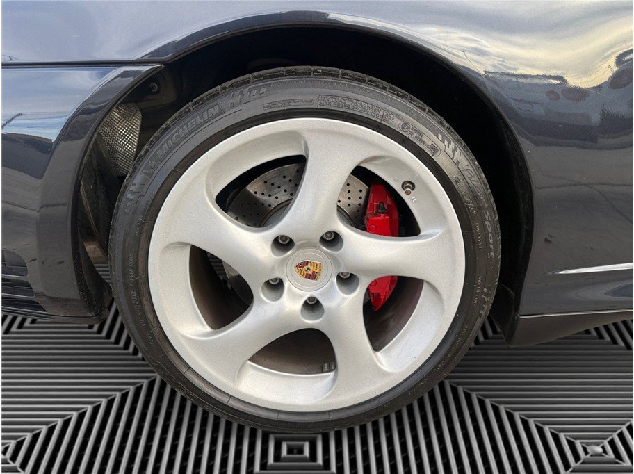 Used 2004 Porsche 911 Carrera 4S AWD/4WD image 14