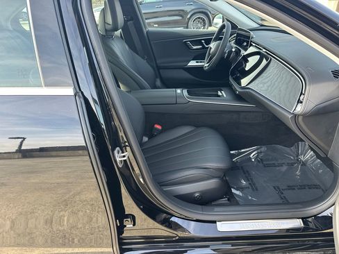 New 2026 Mercedes-Benz E 350 4MATIC Sedan image 14