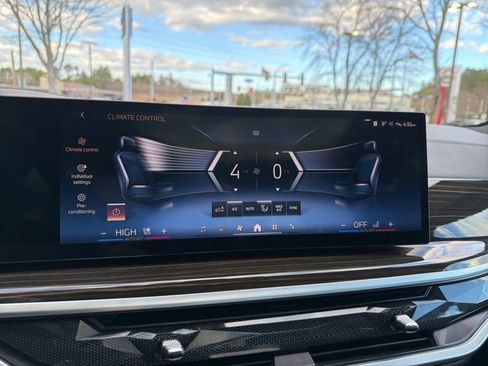 Used 2024 BMW X5 xDrive40i image 21