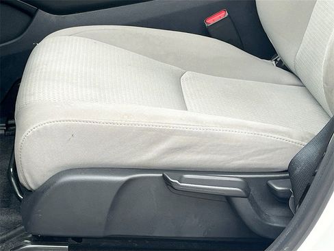 Used 2022 Honda HR-V EX image 19