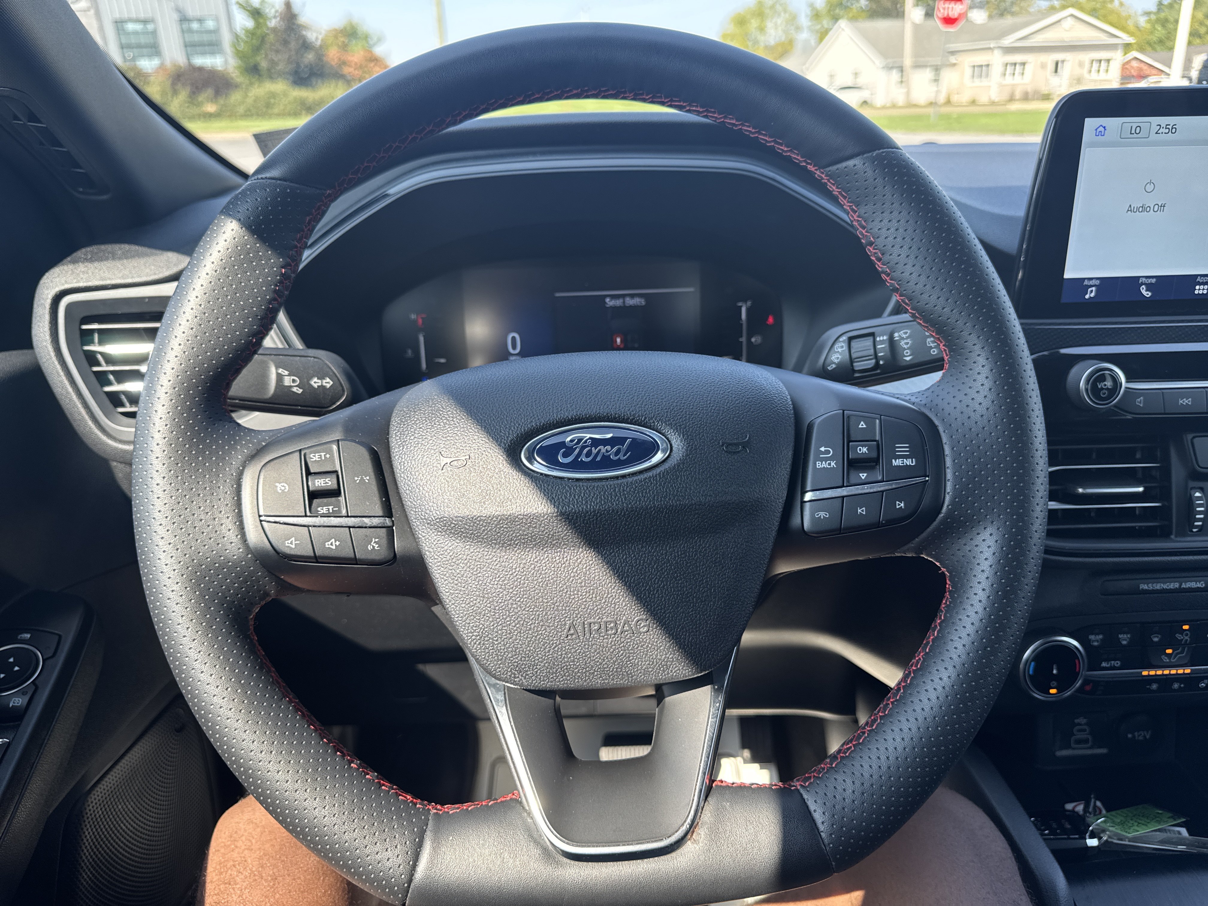 Used 2025 Ford Escape ST-Line Select AWD/4WD image 13