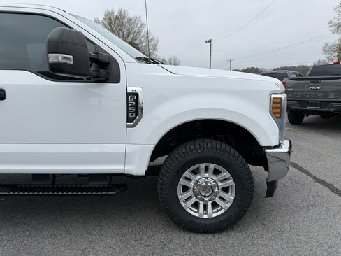 Used 2019 Ford F250 XL w/ Power Equipment Group image 33