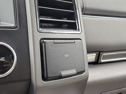 Used 2020 Ford Expedition XLT w/ Equipment Group 202A RWD image 27