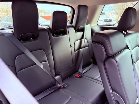 Used 2023 Nissan Pathfinder SL image 31