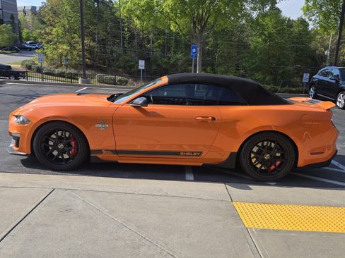 Used 2020 Ford Mustang GT Premium w/ GT Performance Package image 14