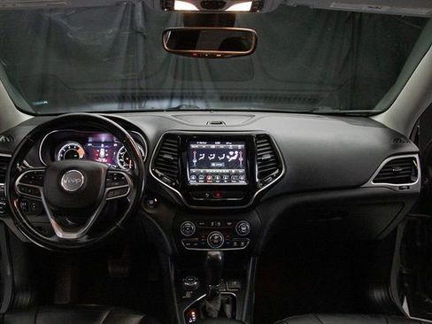 Used 2020 Jeep Cherokee Limited AWD/4WD image 23