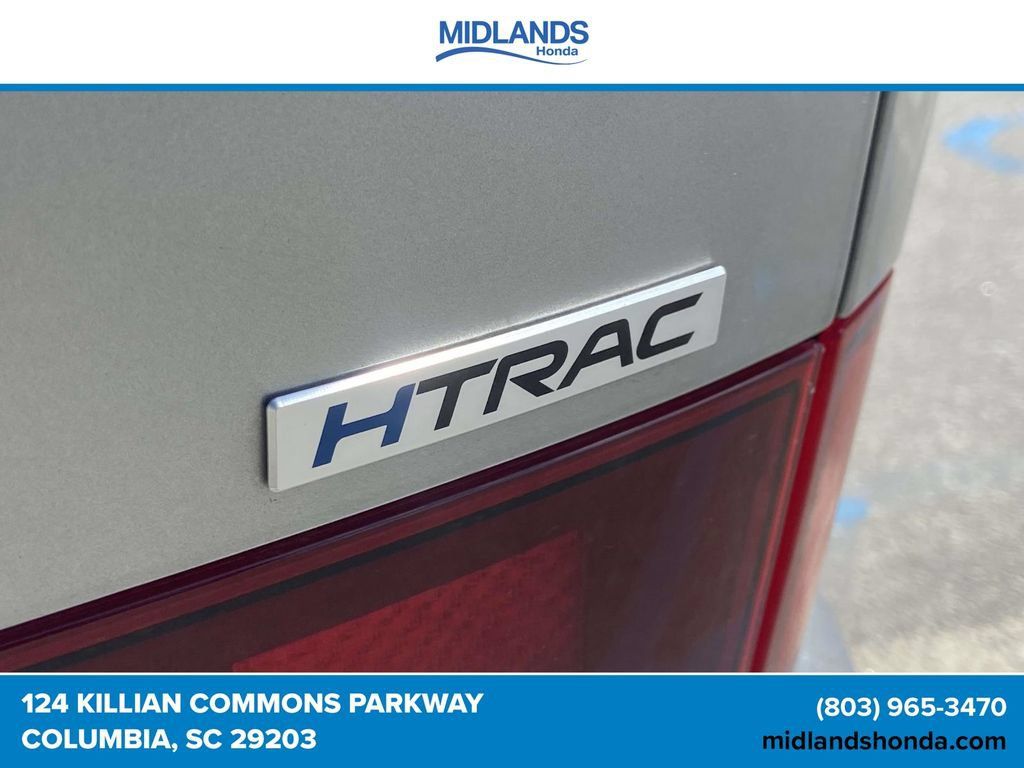 Used 2025 Hyundai Santa Fe SEL AWD/4WD image 8