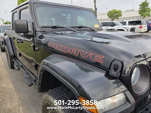 Used 2023 Jeep Gladiator Mojave w/ Trailer Tow Package AWD/4WD image 4