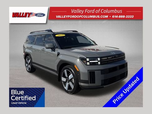 Used 2025 Hyundai Santa Fe Limited AWD/4WD image 1