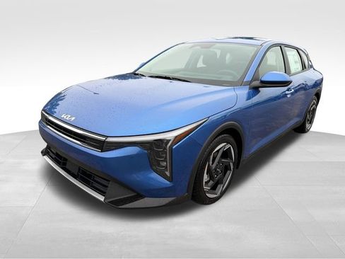 New 2026 Kia K4 EX FWD image 3