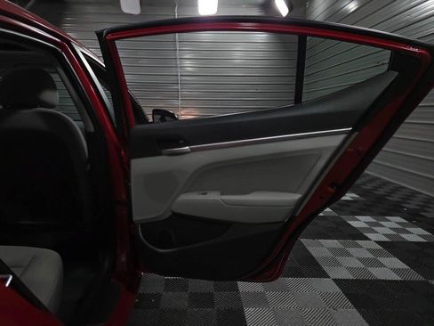 Used 2019 Hyundai Elantra Value Edition image 32