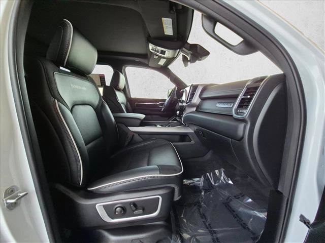 Used 2026 RAM 1500 Laramie AWD/4WD image 23