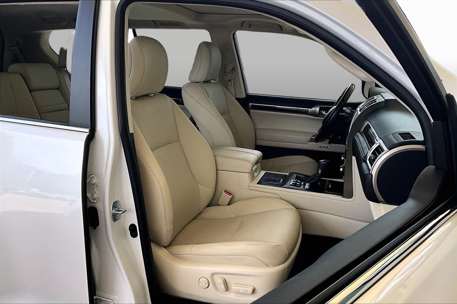Used 2021 Lexus GX 460 Premium w/ Premium Package AWD/4WD image 8