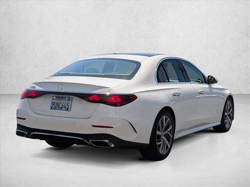 Used 2025 Mercedes-Benz E 350 Sedan image 5