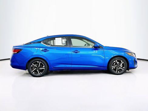 Used 2024 Nissan Sentra SV image 10