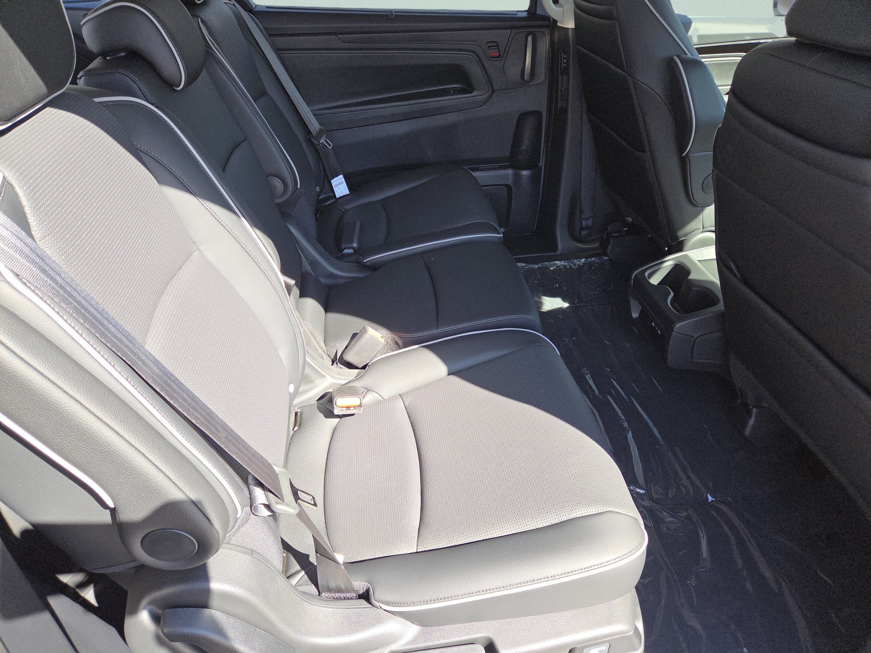 New 2027 Honda Odyssey Elite image 28