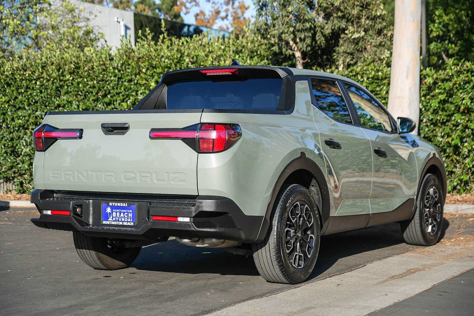 Certified 2023 Hyundai Santa Cruz SEL w/ Cargo Package FWD image 6