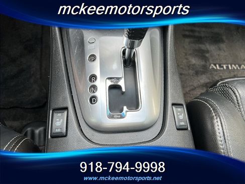 Used 2012 Nissan Altima 3.5 SR w/ Technology Pkg FWD image 17