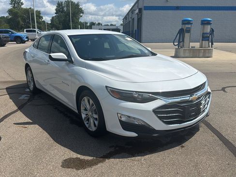 Used 2024 Chevrolet Malibu LT FWD image 7