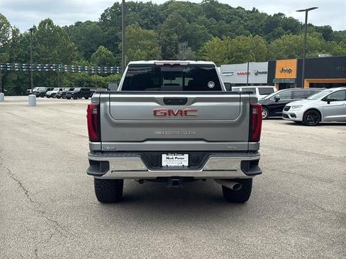 Used 2025 GMC Sierra 2500 SLT AWD/4WD image 6